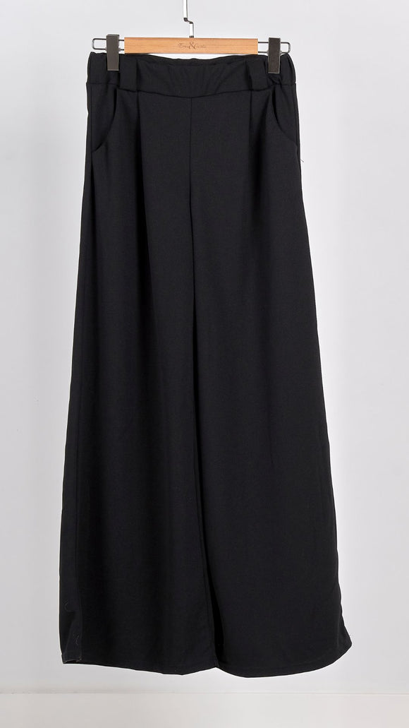 Ema&Carla - Wide-Leg Trousers with Pocket