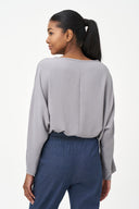 Women's Woven Long Sleeve V-Neck Top With A Boat-Neckline | M