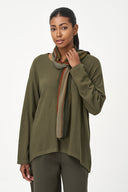 Women's Crew-Neck Long Sleeve Knit Top | M