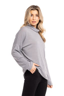 Women’s Knit Long Sleeve Top