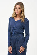 Women's Knit Long Sleeve V-Neck Top | M