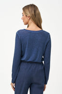 Women's Knit Long Sleeve V-Neck Top | M