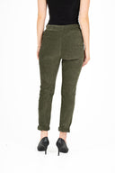 WOMEN'S WOVEN PULL-ON PANTS, WITH ROLLED CUFFS AT HEM, SCOOP POCKETS AND AN ADJUSTABLE WAISTBAND WITH DRAWCORD