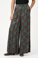 Women's Woven Printed Pull-On Wide Leg Pants With Slash Pockets | M