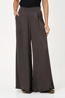 Women's Woven Pull-On Wide Leg Pants With Slash Pockets | M