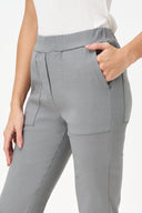 Women's Knit Tapered Pull-On Pants with Patch Pockets