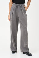 Women's Woven Zip-Up Pants with Front Pleats & Slash Pockets