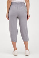Women's Woven Capri Trousers