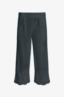 Women's Woven Capri Trousers