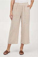 Women's Woven Capri Trousers