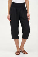 Women's Woven Capri Trousers