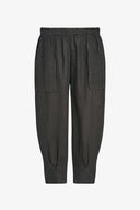 Women's Woven Capri Trousers