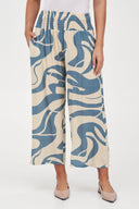 Women's Woven Capri Trousers