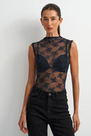 Sawyer Top