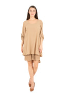 WOMEN'S WOVEN SCOOP NECKLINE DRESS, WITH SET-IN ROLLABLE LONG SLEEVES, A FLOWING BACK PANEL WITH PLEATED DETAILING