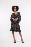 Women’s Woven 3/4 Sleeve Dress. Composition: 100% Viscose. 