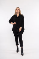 Women’s Woven Long Sleeve Tunic. Composition: 100% Viscose. 