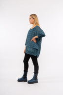Women’s Woven 3/4 Sleeve Top. Composition: 50% Polyester, 30% Viscose and 20% Silk. 