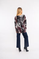 Women’s Knit Long Sleeve Tunic. Composition: 55% Viscose, 40% Polyester and 5% Elastane. 