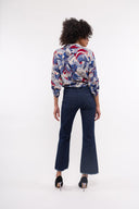 Women’s Woven Long Sleeve Shirt. Composition: 100% Viscose. 