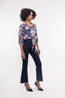 Women’s Woven Long Sleeve Shirt. Composition: 100% Viscose. 
