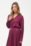 Women's Woven Button Down Shirt | M