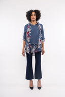 Women’s Woven Long Sleeve Shirt. Composition: 70% Viscose and 30% Silk. 