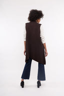 Women’s Knit Sleeveless Cardigan. Composition: 40% Polyamide, 35% Viscose and 25% Microfiber. 