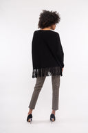 Women’s Knit Long Sleeve Sweater. Composition: 40% Polyamide, 35% Viscose and 25% Microfiber. 
