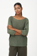 Women's Knit Boat-Neck Sweater | M