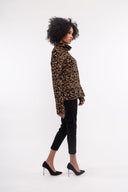 Women’s Knit Long Sleeve Sweater. Composition: 95% Acrylic and 5% Elastane. 