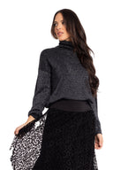 Women’s Knit Long Sleeve Sweater