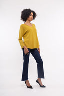 Women’s Knit Long Sleeve Sweater. Composition: 50% Acrylic, 20% Polyamide, 10% Viscose, 10% Wool and 10% Mohair. 