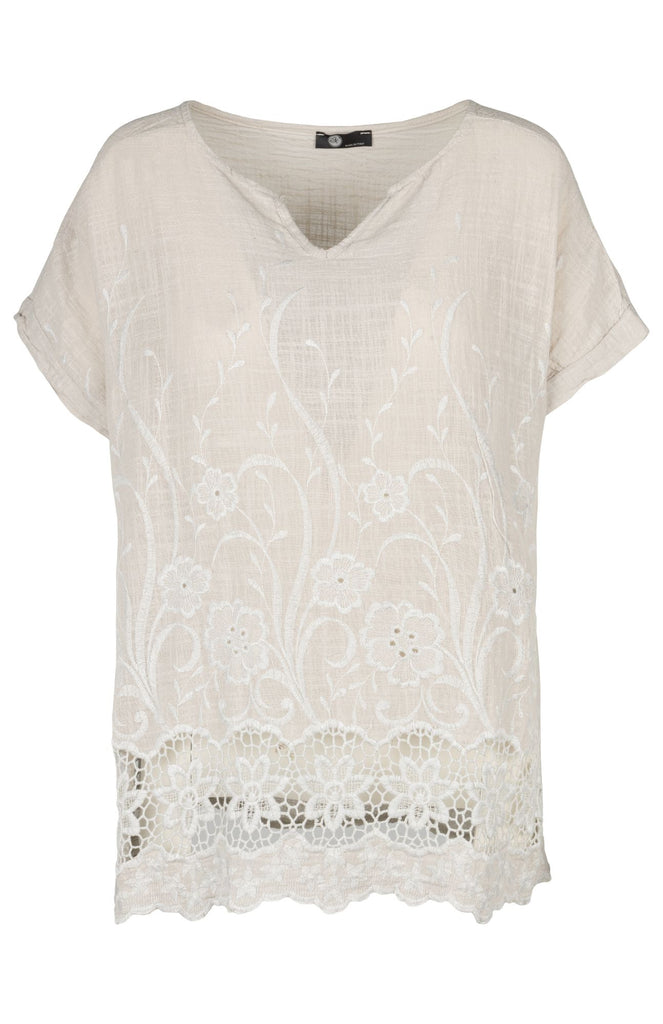 M Made in Italy - Embroidered Short Sleeve Top